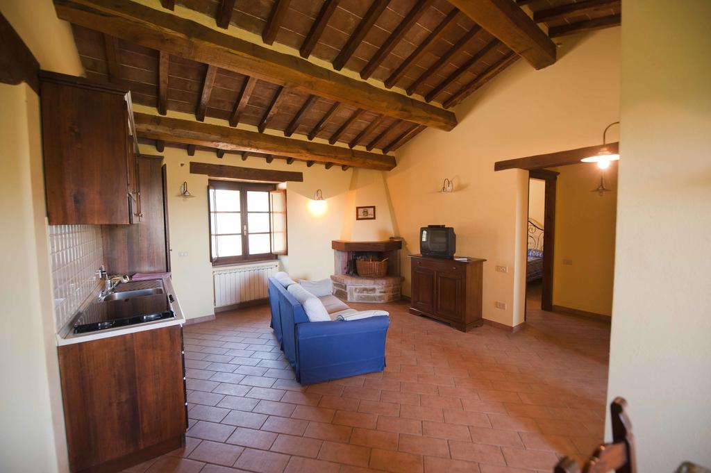 Agriturismo Tenuta Di Biscina Phòng bức ảnh