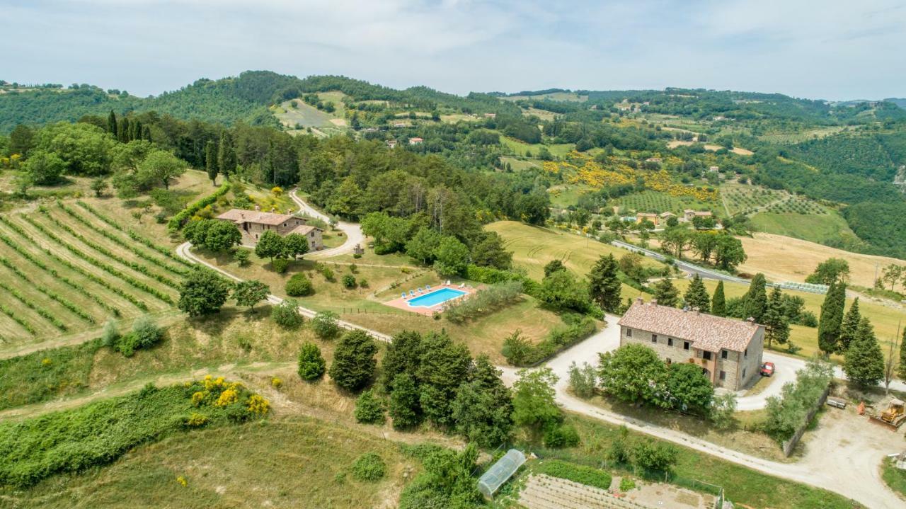 Agriturismo Tenuta Di Biscina Ngoại thất bức ảnh